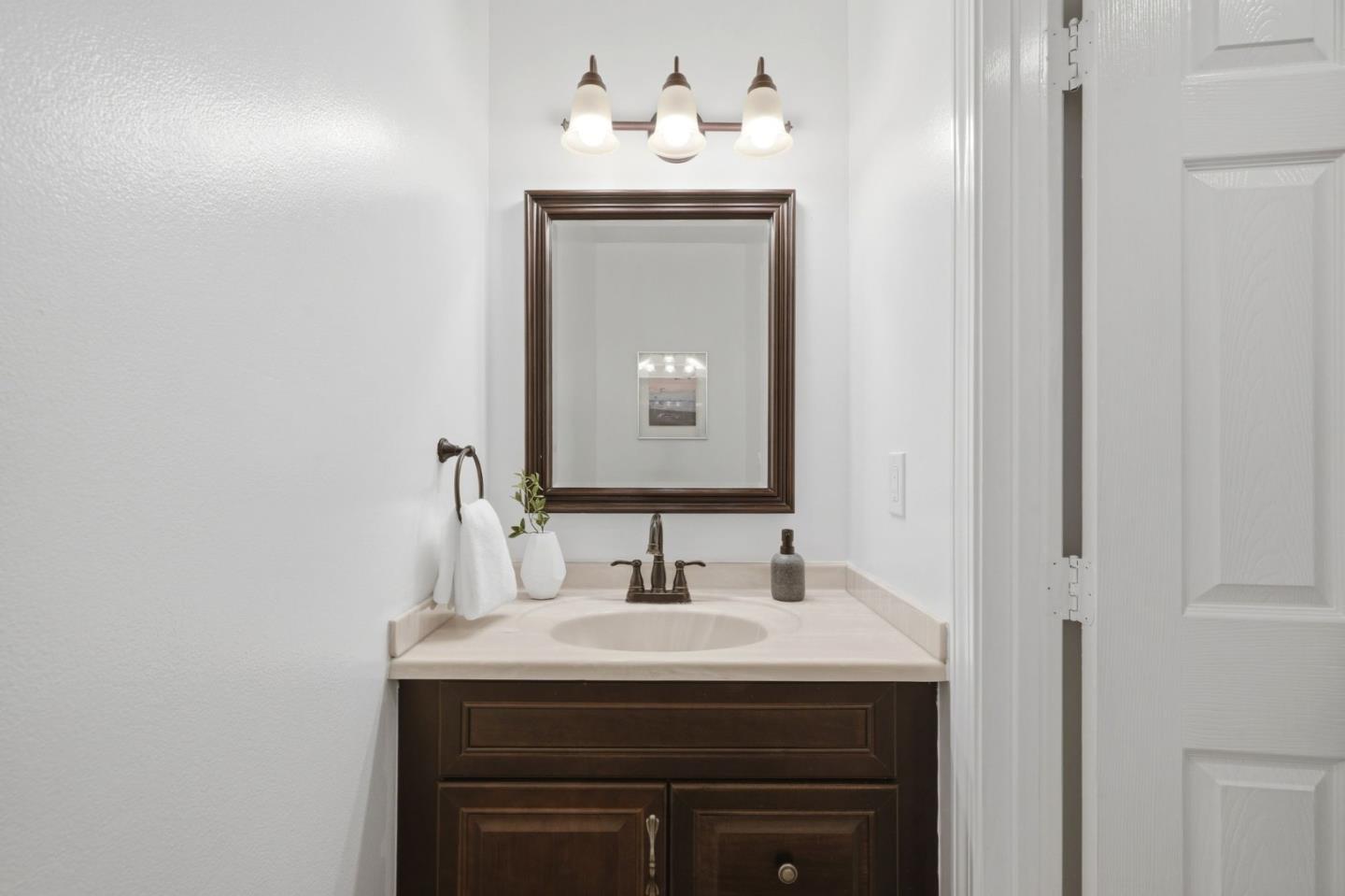 Photo #17: ML82043184 Listing: Photo #17