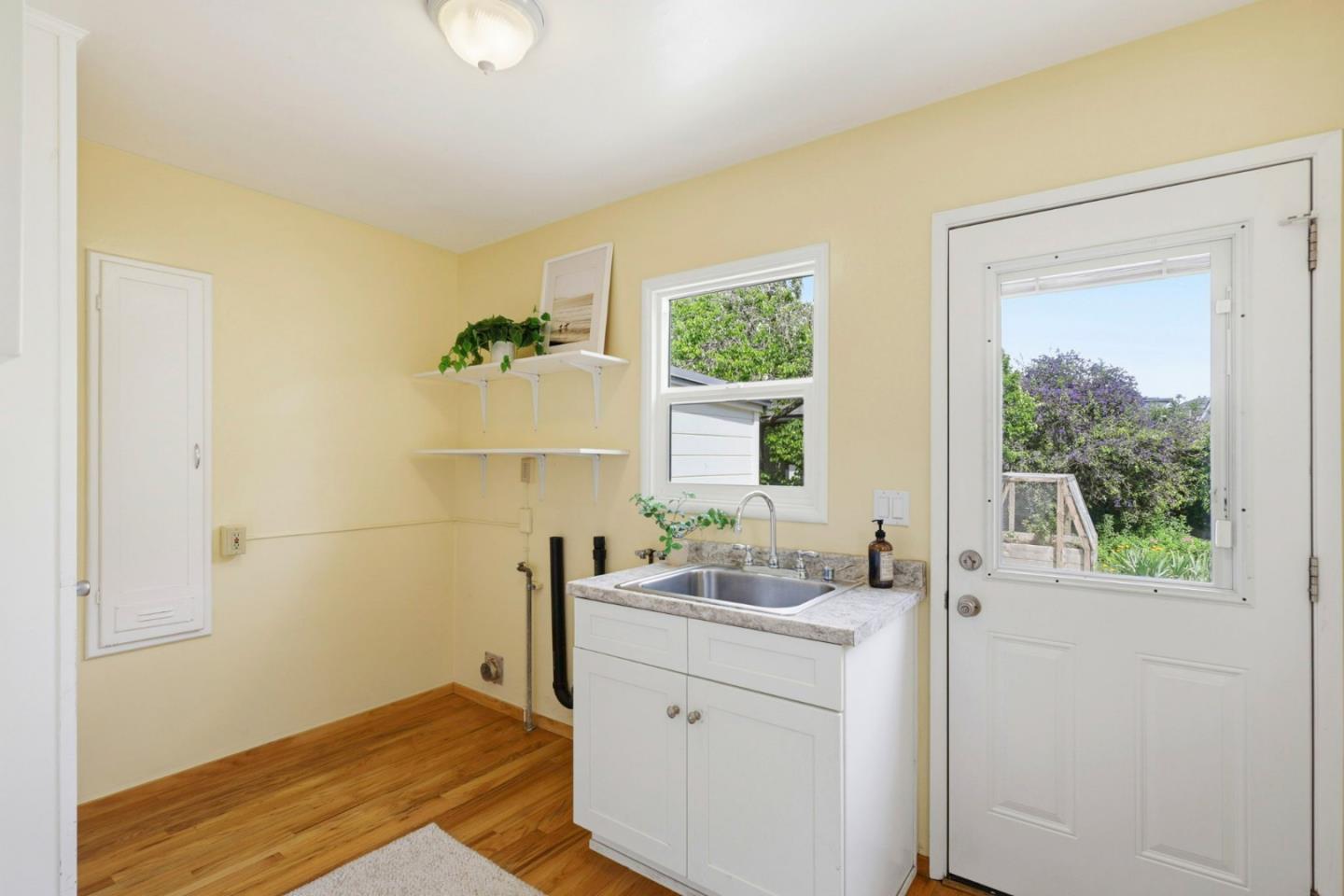 Detail Gallery Image 20 of 40 For 212 Darwin St, Santa Cruz,  CA 95062 - 2 Beds | 1 Baths
