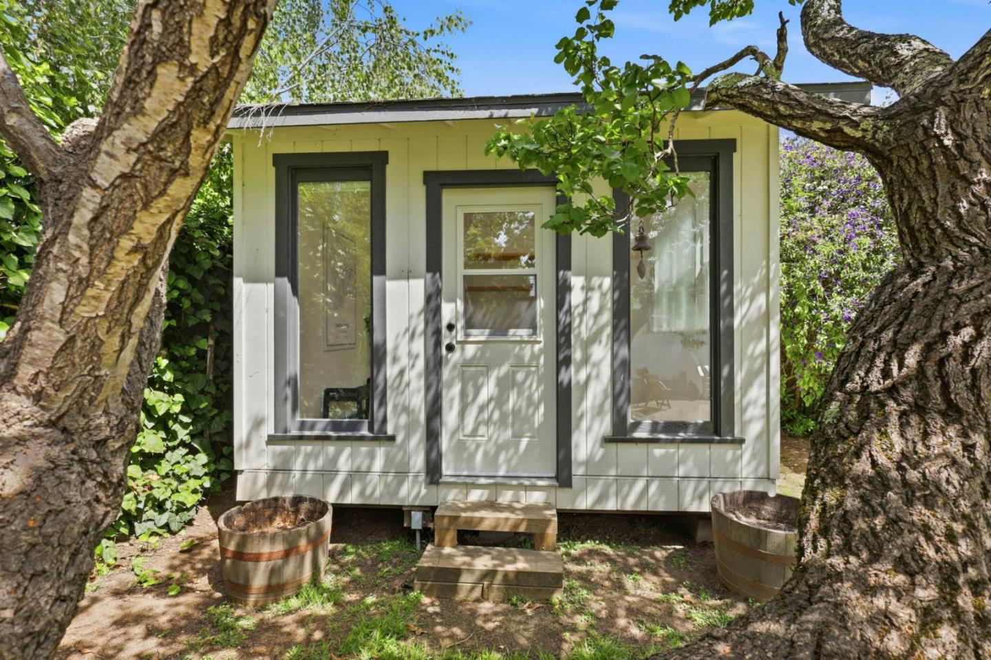 Detail Gallery Image 30 of 40 For 212 Darwin St, Santa Cruz,  CA 95062 - 2 Beds | 1 Baths