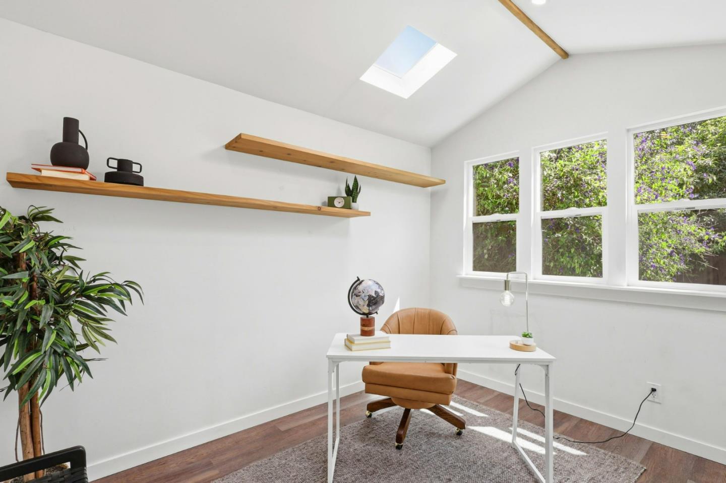 Detail Gallery Image 31 of 40 For 212 Darwin St, Santa Cruz,  CA 95062 - 2 Beds | 1 Baths