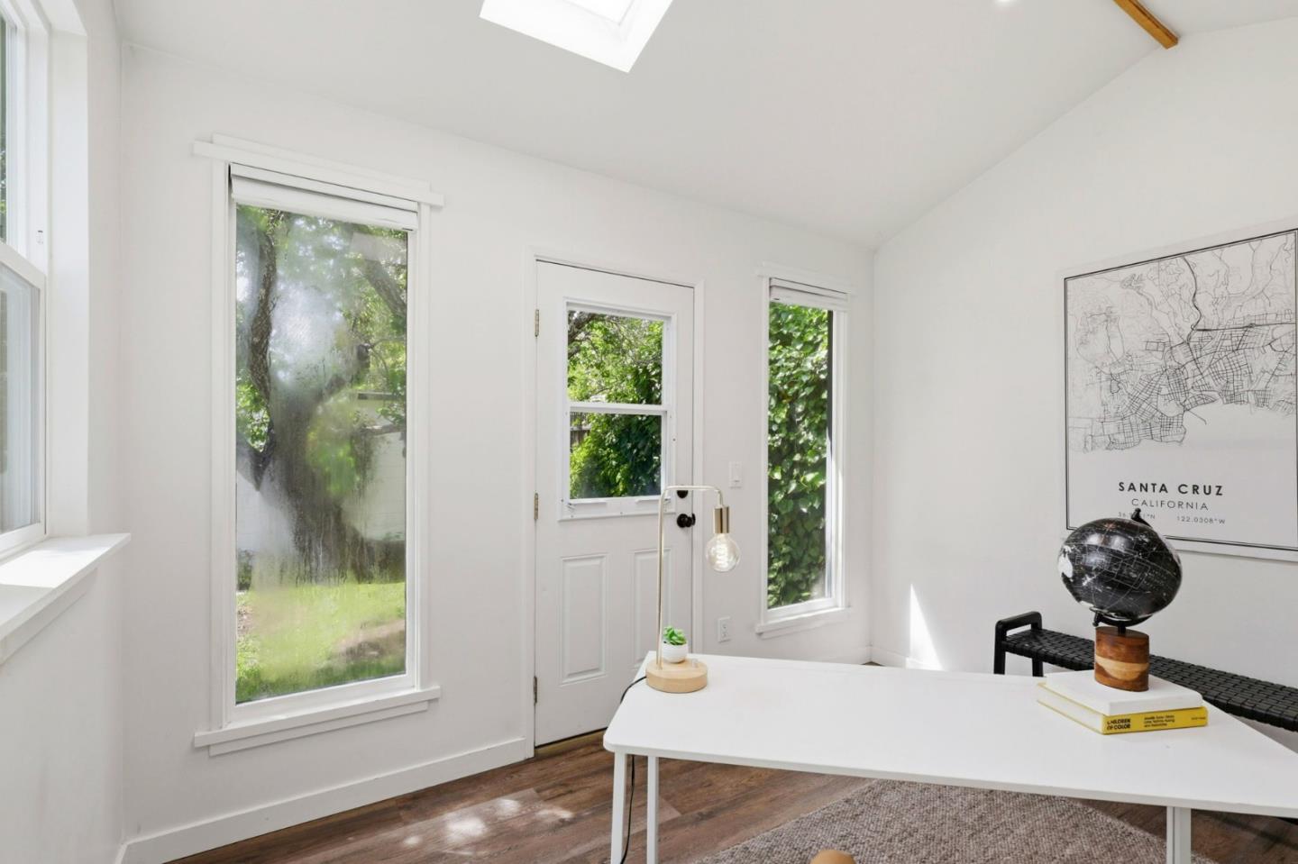 Detail Gallery Image 32 of 40 For 212 Darwin St, Santa Cruz,  CA 95062 - 2 Beds | 1 Baths