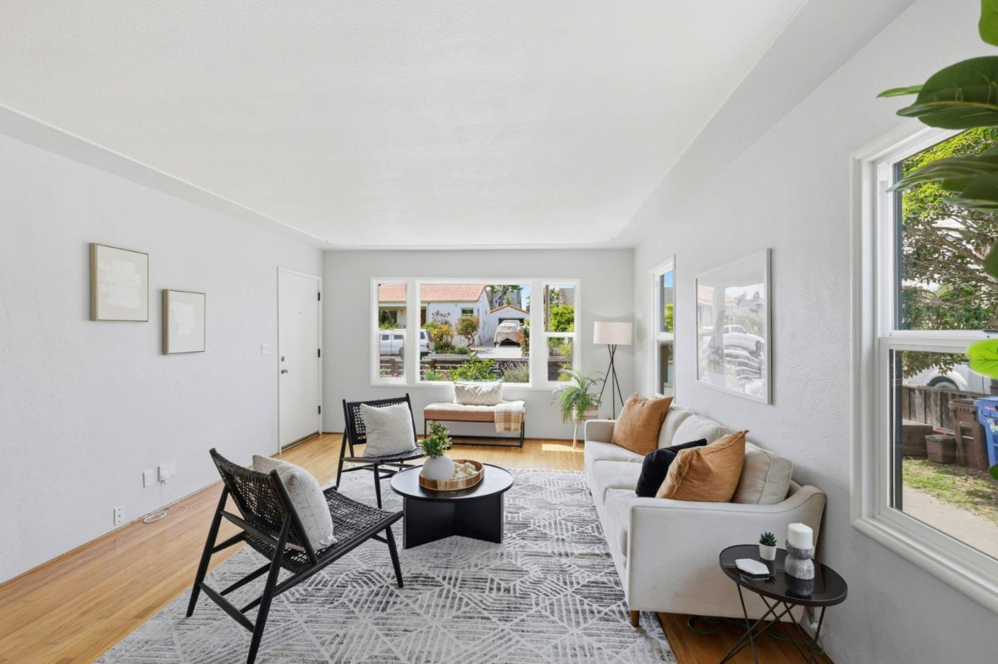 Detail Gallery Image 8 of 40 For 212 Darwin St, Santa Cruz,  CA 95062 - 2 Beds | 1 Baths