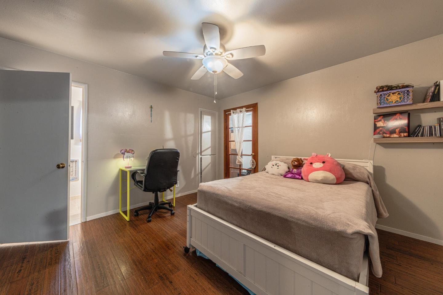 Detail Gallery Image 22 of 41 For 40 Saint Brendan Way, Salinas,  CA 93906 - 4 Beds | 3 Baths