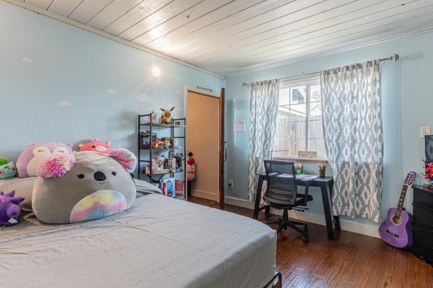 Detail Gallery Image 28 of 41 For 40 Saint Brendan Way, Salinas,  CA 93906 - 4 Beds | 3 Baths