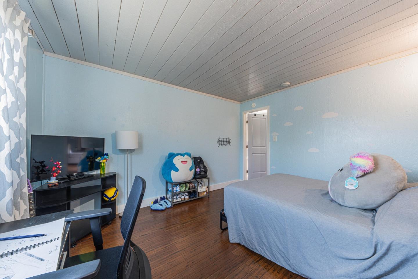 Detail Gallery Image 29 of 41 For 40 Saint Brendan Way, Salinas,  CA 93906 - 4 Beds | 3 Baths