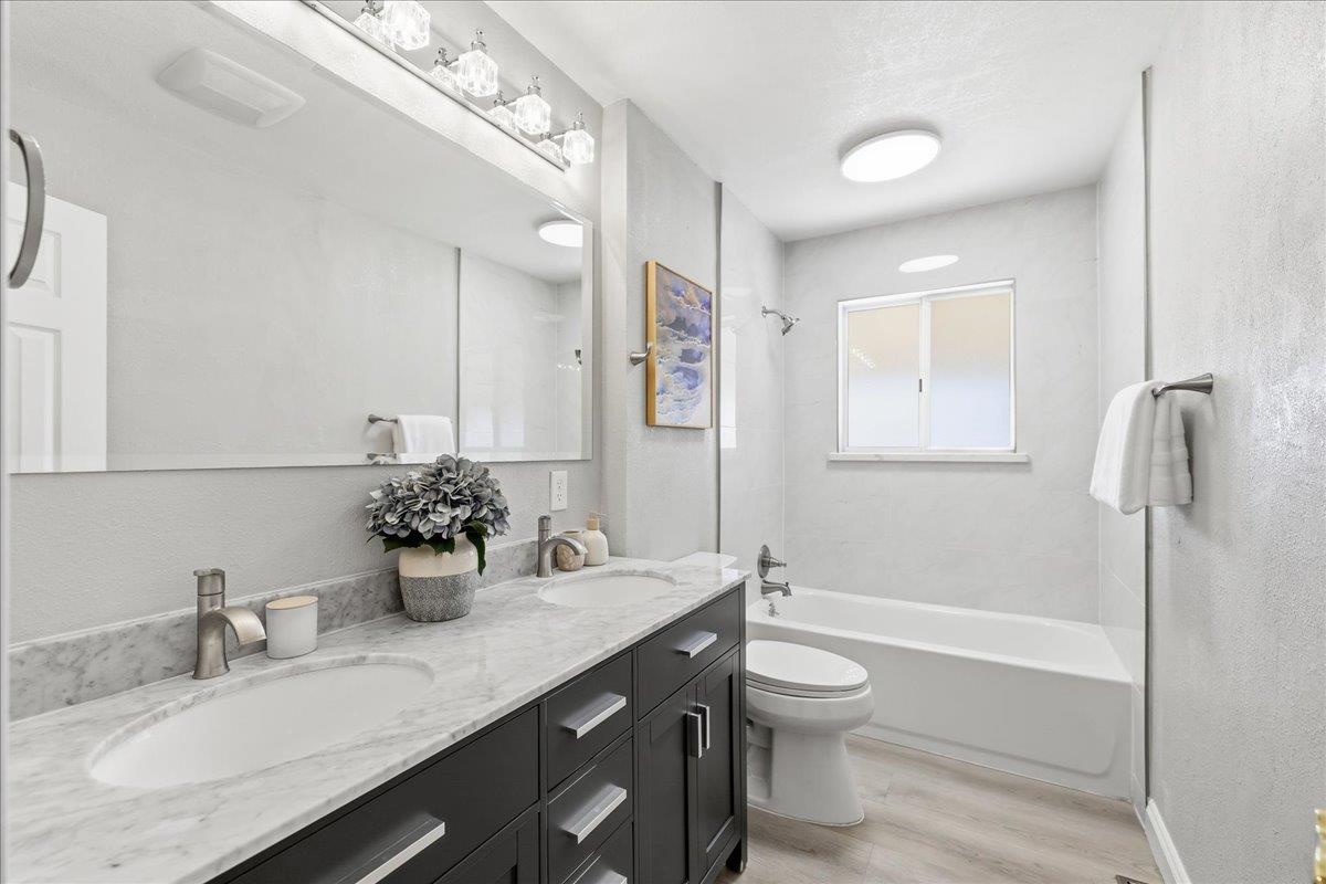 Detail Gallery Image 20 of 48 For 7733 Lilac Way, Cupertino,  CA 95014 - 4 Beds | 2 Baths