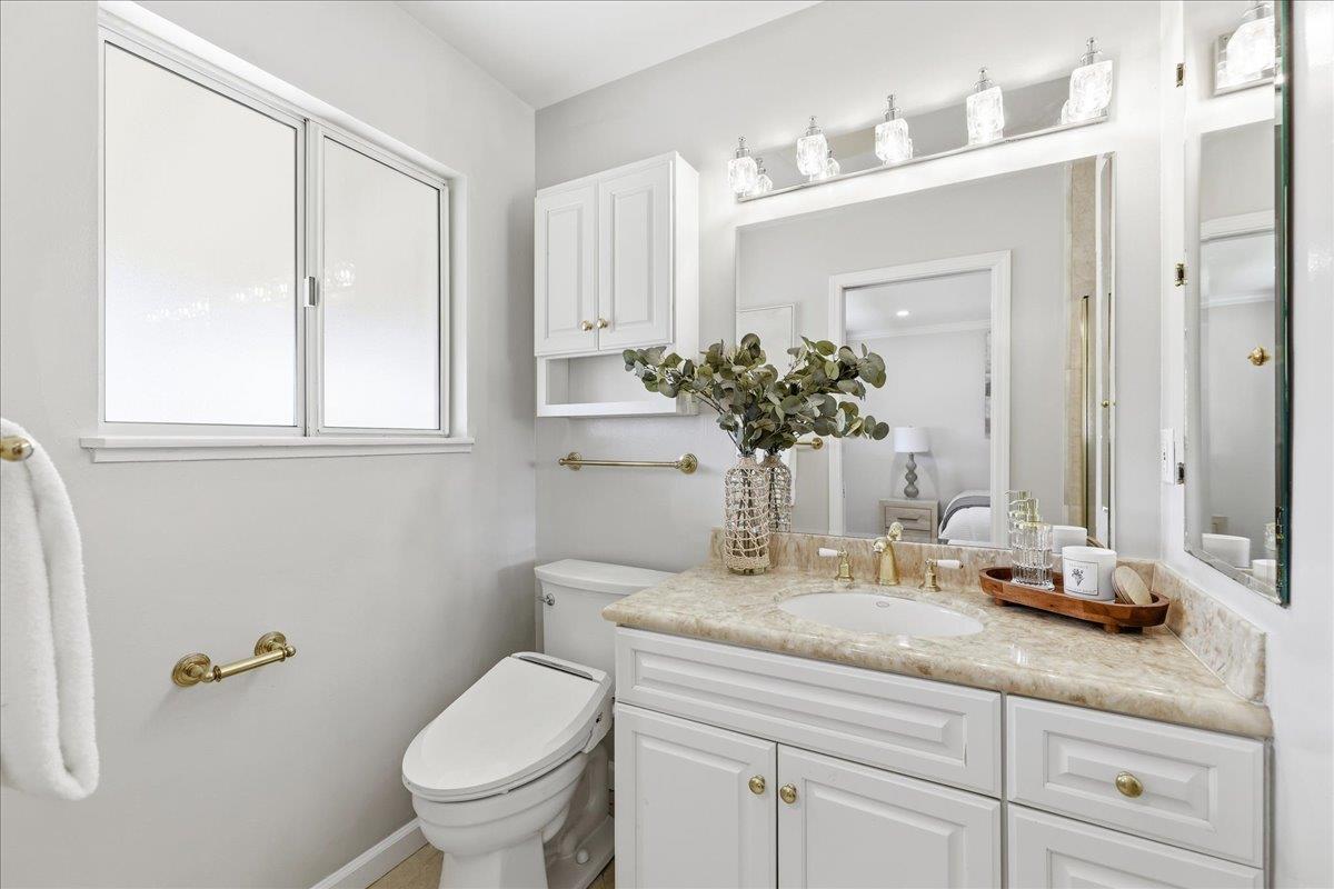 Detail Gallery Image 25 of 48 For 7733 Lilac Way, Cupertino,  CA 95014 - 4 Beds | 2 Baths