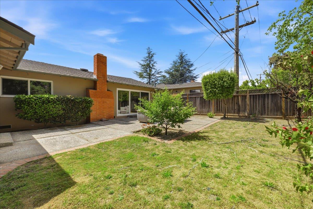 Detail Gallery Image 31 of 48 For 7733 Lilac Way, Cupertino,  CA 95014 - 4 Beds | 2 Baths