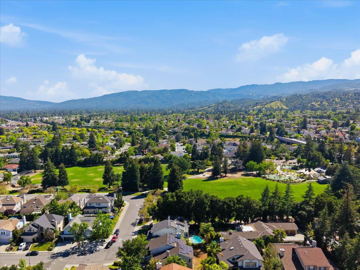 Detail Gallery Image 41 of 48 For 7733 Lilac Way, Cupertino,  CA 95014 - 4 Beds | 2 Baths