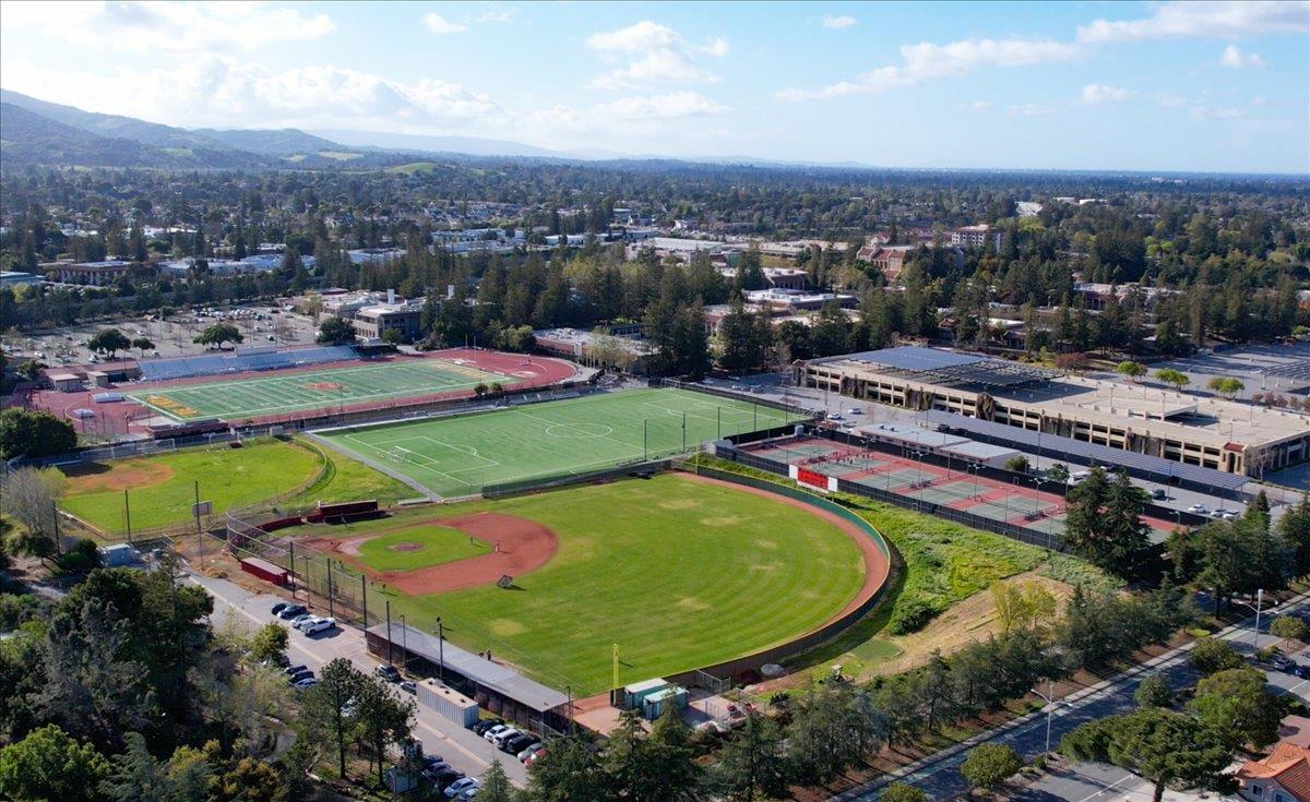 Detail Gallery Image 45 of 48 For 7733 Lilac Way, Cupertino,  CA 95014 - 4 Beds | 2 Baths
