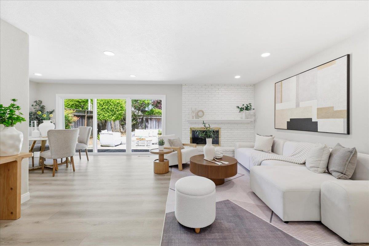 Detail Gallery Image 7 of 48 For 7733 Lilac Way, Cupertino,  CA 95014 - 4 Beds | 2 Baths