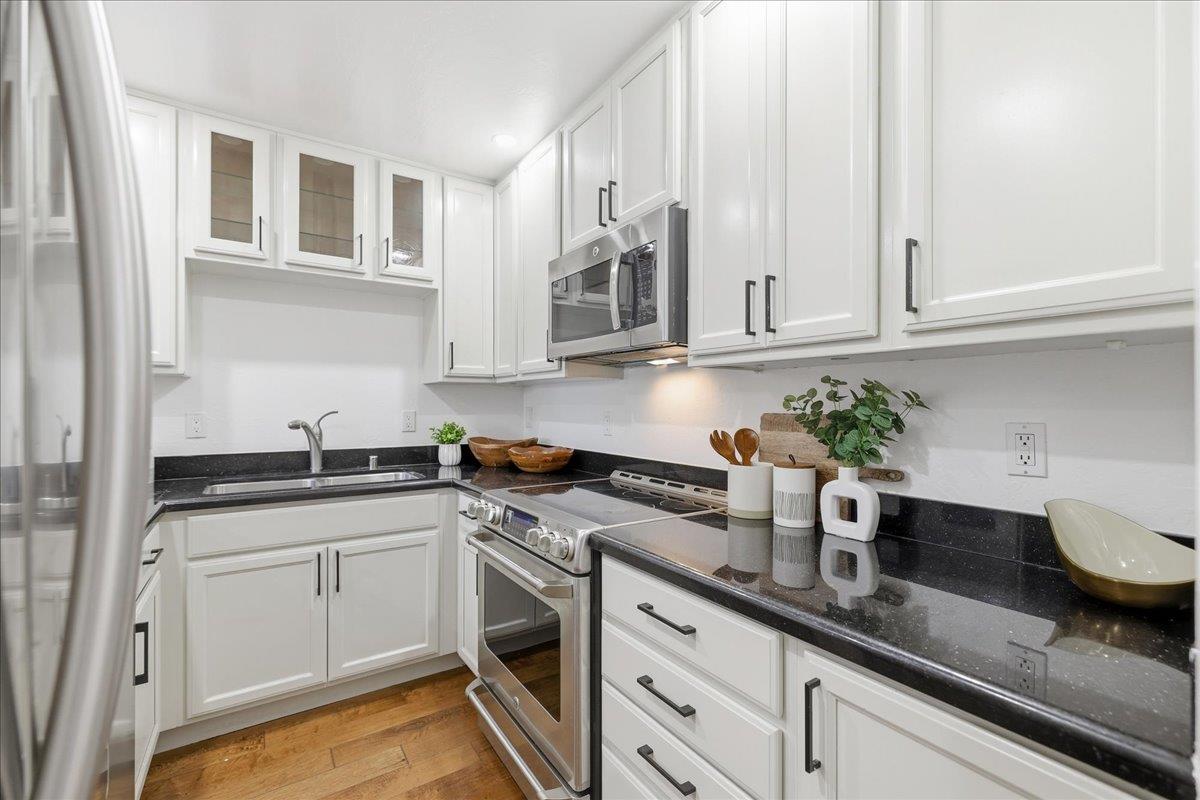 Photo #15: ML82043196 Listing: Photo #15