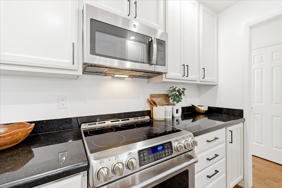 Photo #16: ML82043196 Listing: Photo #16