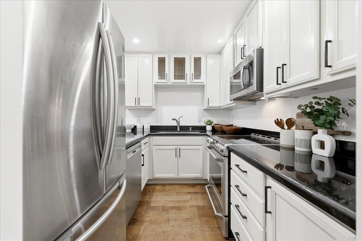 Photo #17: ML82043196 Listing: Photo #17