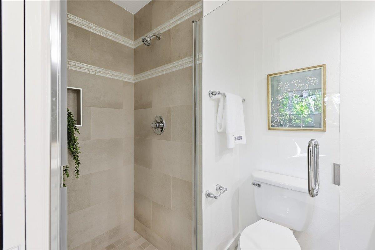 Photo #25: ML82043196 Listing: Photo #25