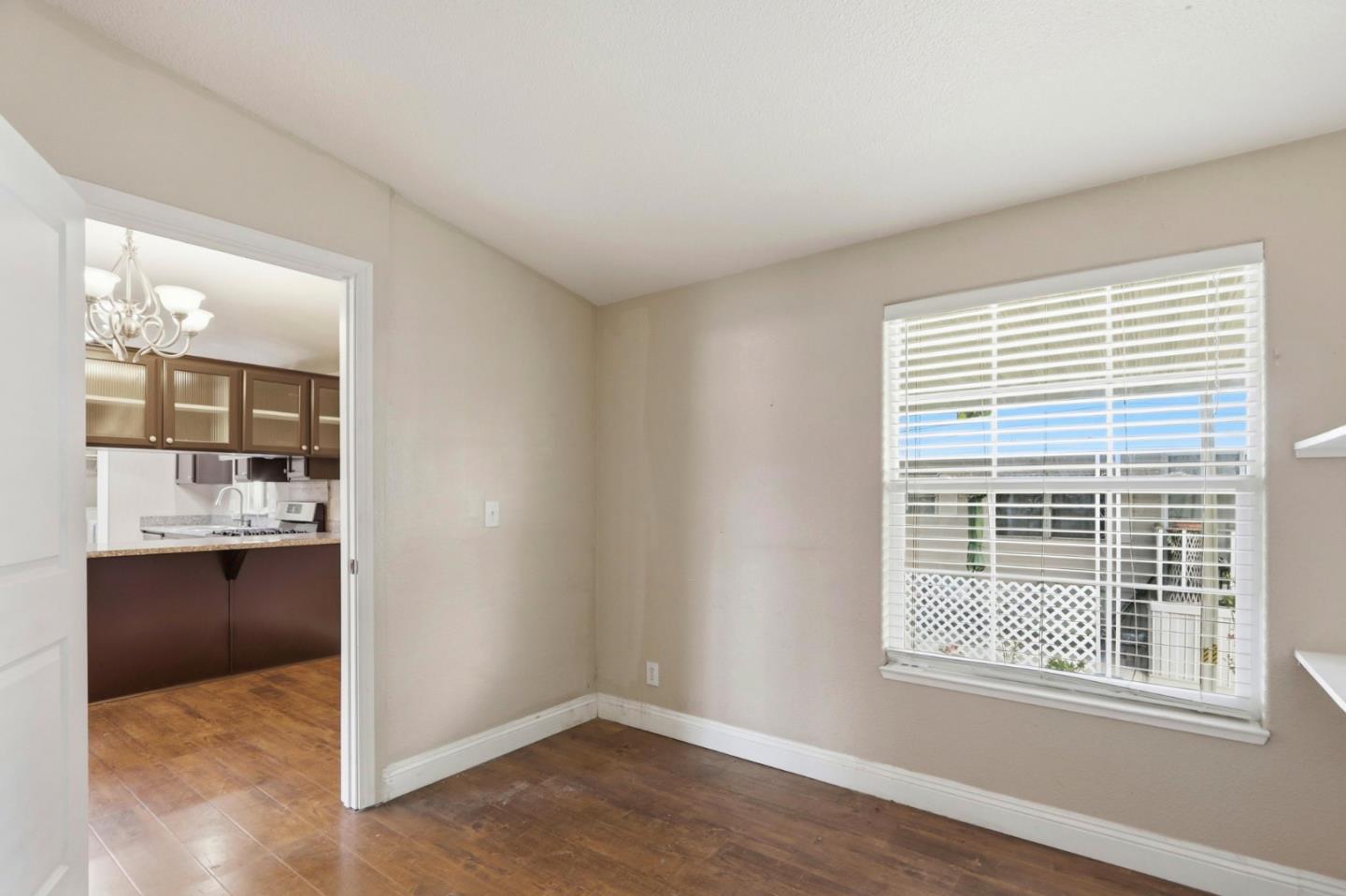 Detail Gallery Image 22 of 41 For 125 N Mary Ave #14,  Sunnyvale,  CA 94086 - 4 Beds | 3 Baths