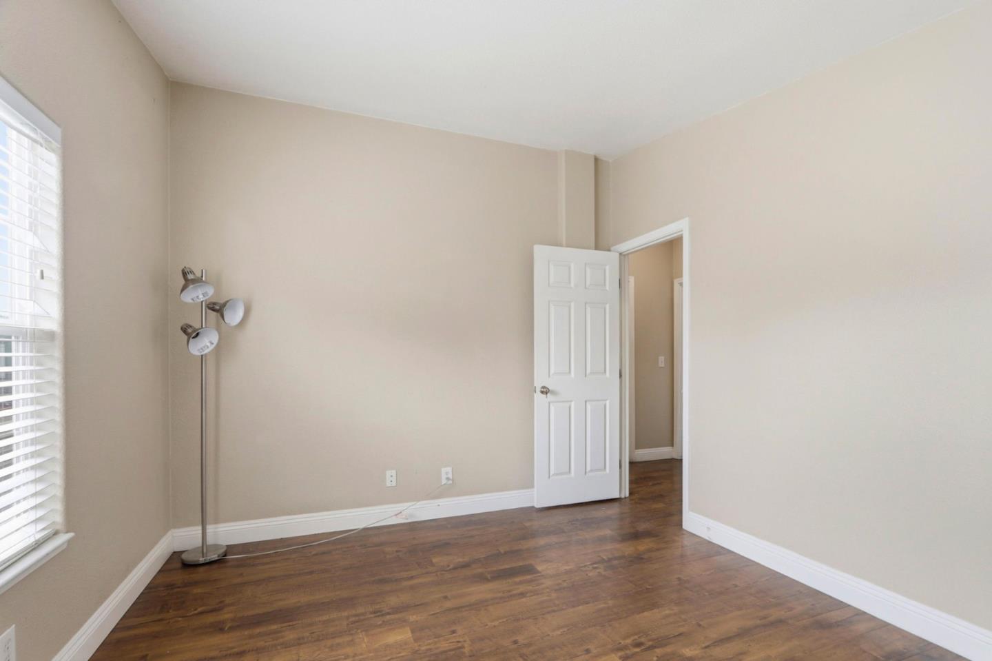 Detail Gallery Image 24 of 41 For 125 N Mary Ave #14,  Sunnyvale,  CA 94086 - 4 Beds | 3 Baths