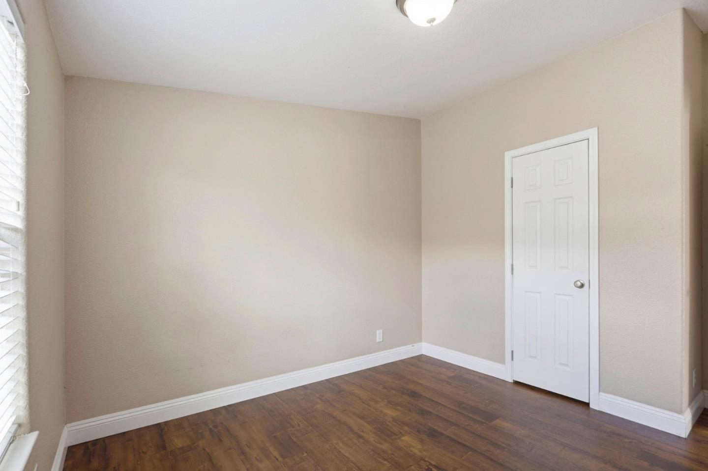 Detail Gallery Image 29 of 41 For 125 N Mary Ave #14,  Sunnyvale,  CA 94086 - 4 Beds | 3 Baths