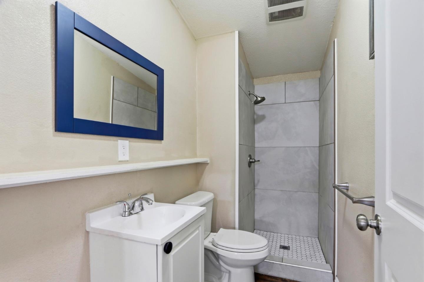 Detail Gallery Image 34 of 41 For 125 N Mary Ave #14,  Sunnyvale,  CA 94086 - 4 Beds | 3 Baths