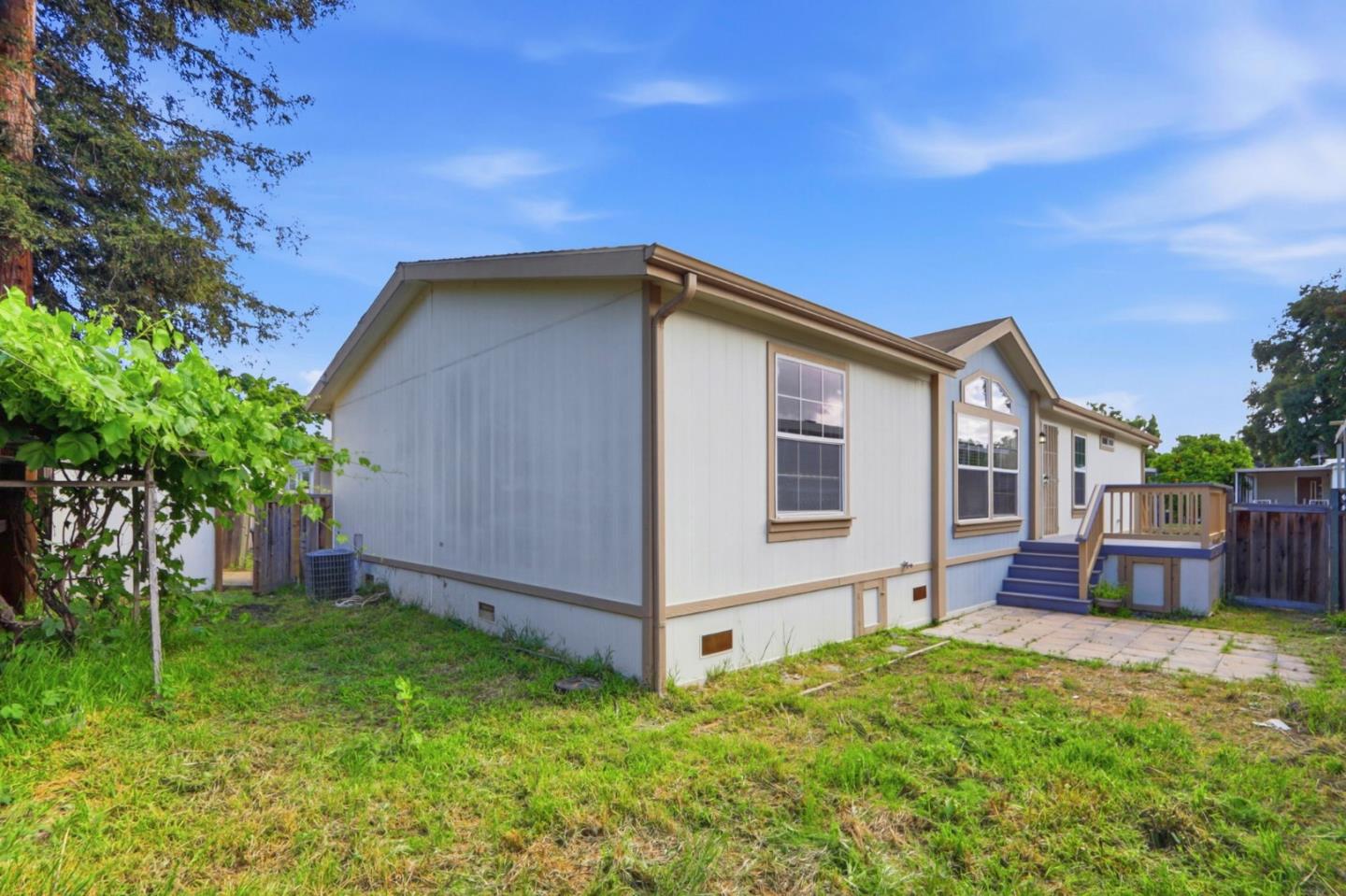 Detail Gallery Image 39 of 41 For 125 N Mary Ave #14,  Sunnyvale,  CA 94086 - 4 Beds | 3 Baths