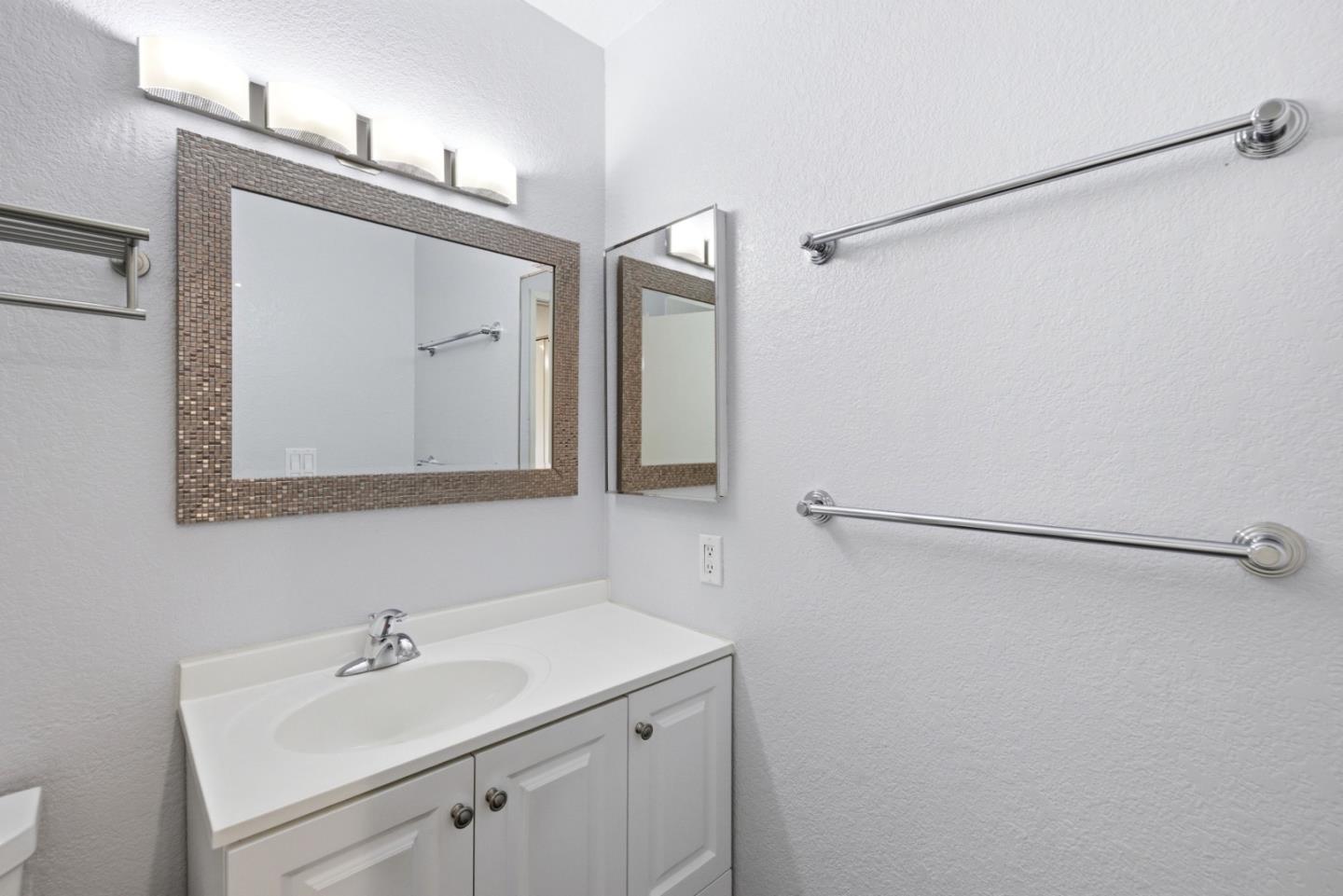 Detail Gallery Image 33 of 56 For 39224 Guardino Dr #314,  Fremont,  CA 94538 - 1 Beds | 1 Baths