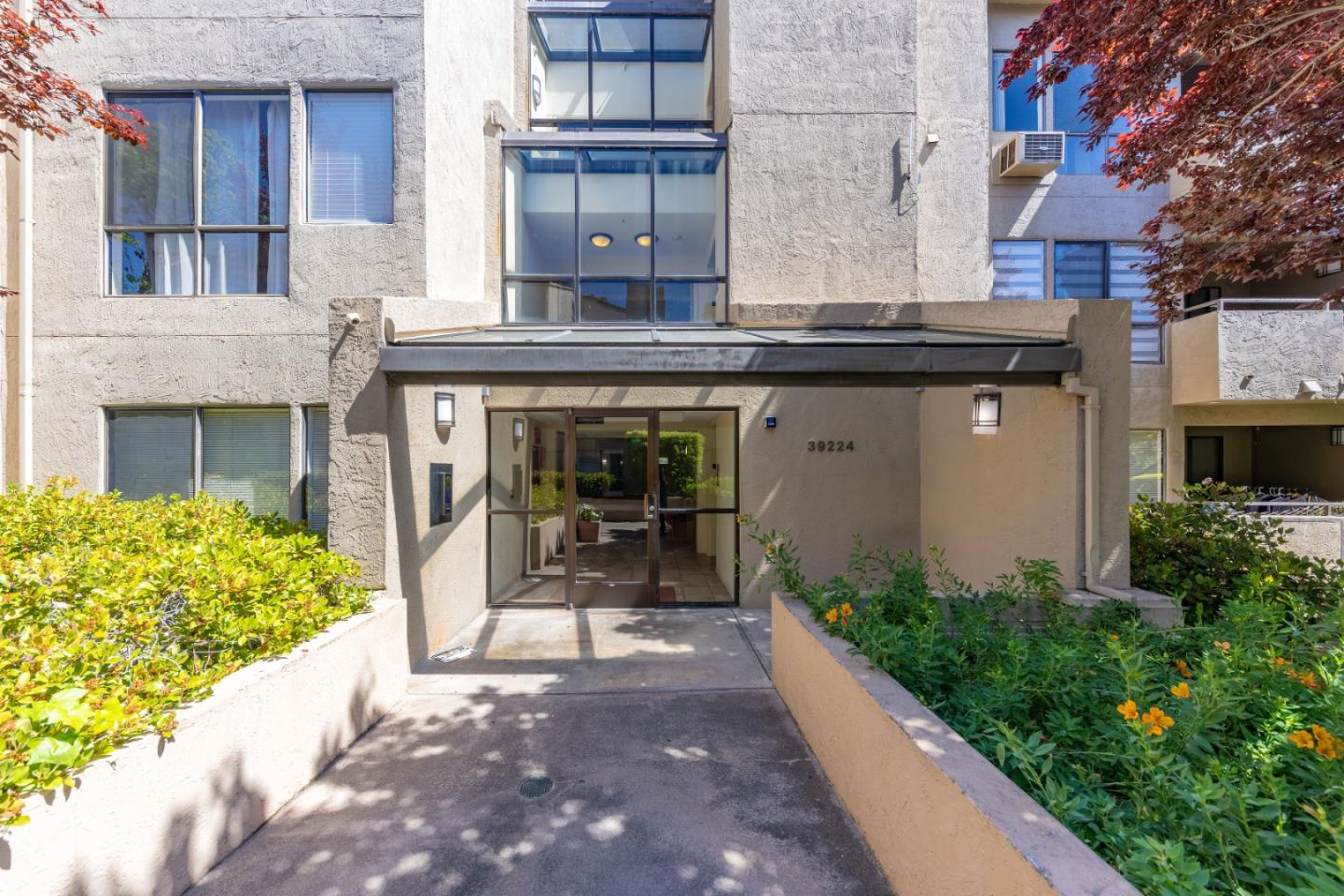 Detail Gallery Image 5 of 56 For 39224 Guardino Dr #314,  Fremont,  CA 94538 - 1 Beds | 1 Baths