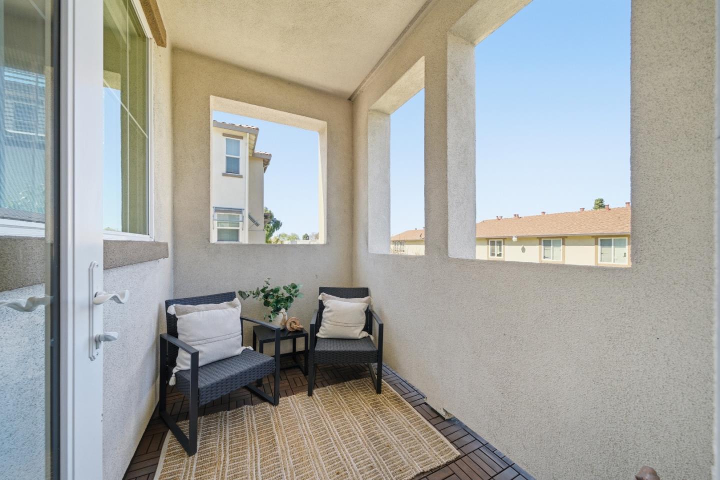 Detail Gallery Image 23 of 36 For 4023 Clydesdale Cmn, Fremont,  CA 94555 - 2 Beds | 2 Baths