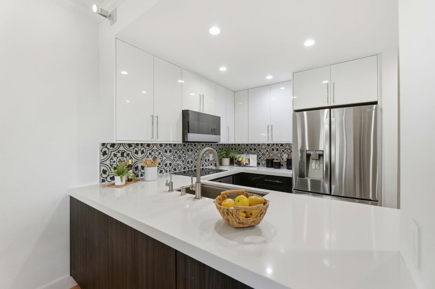 Photo #15: ML82043200 Listing: Photo #15