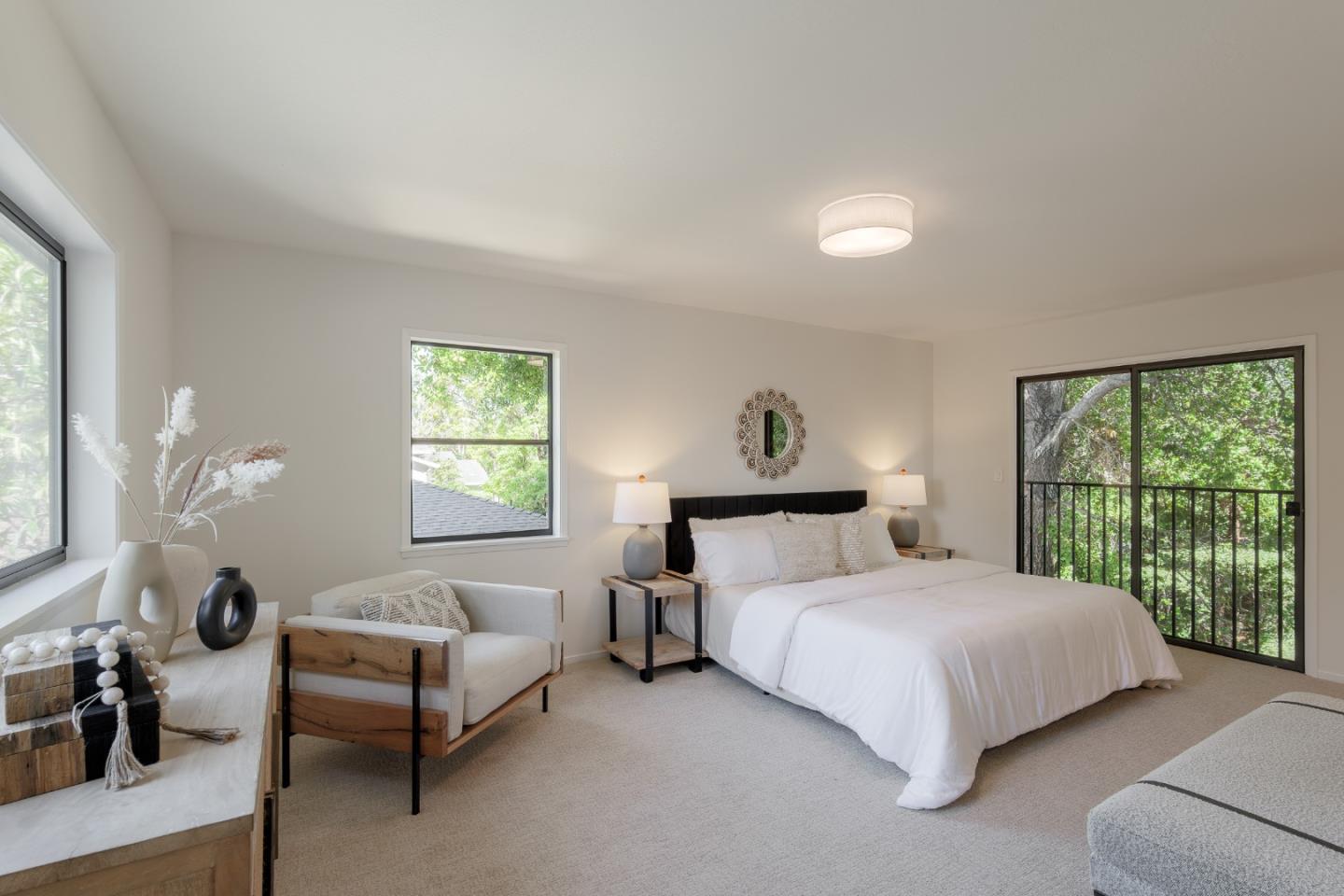 Detail Gallery Image 20 of 31 For 1581 Dana Ave, Palo Alto,  CA 94303 - 5 Beds | 3 Baths