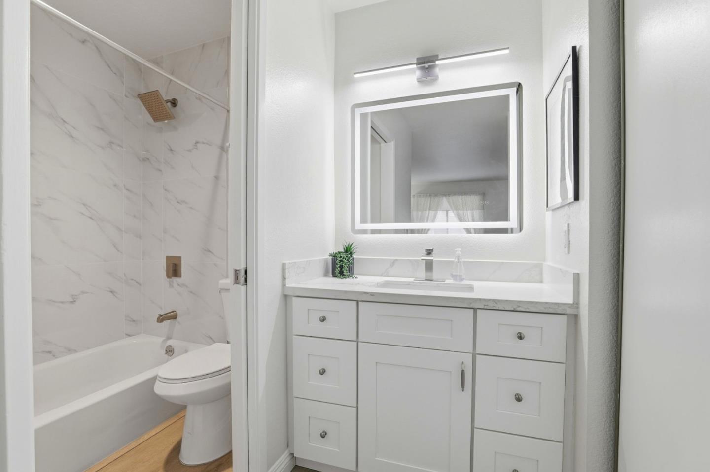 Detail Gallery Image 11 of 21 For 4013 Ralston Cmn, Fremont,  CA 94538 - 2 Beds | 2 Baths