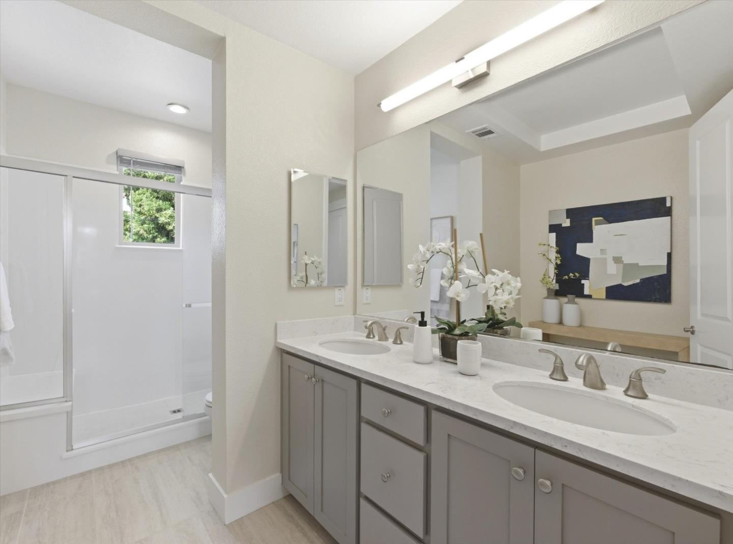 Detail Gallery Image 24 of 38 For 302 Cherokee Loop, Mountain View,  CA 94043 - 3 Beds | 3/1 Baths