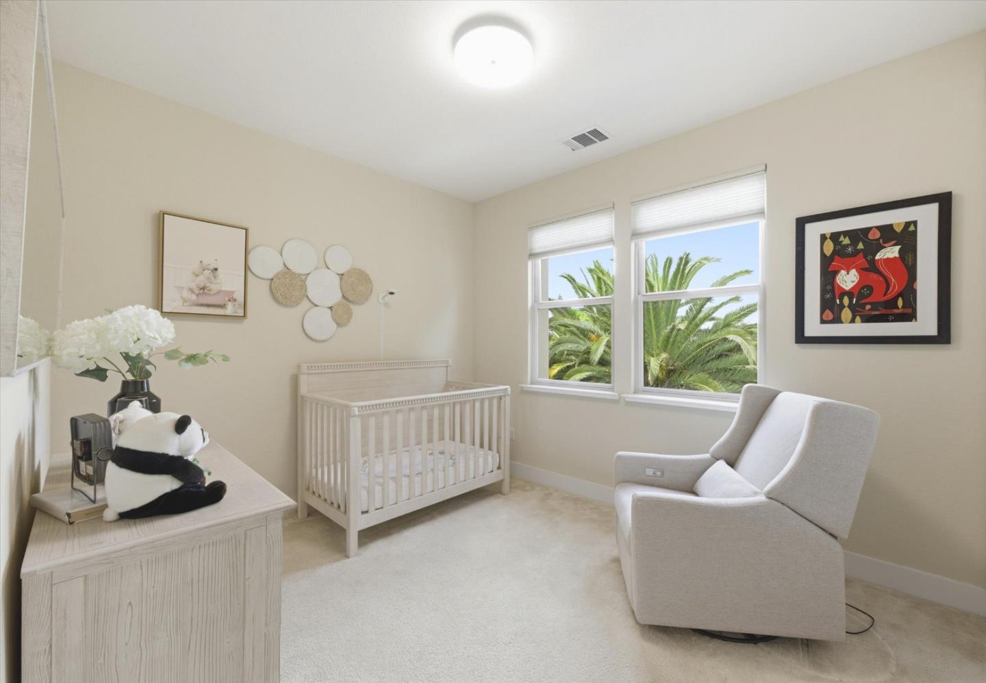 Detail Gallery Image 25 of 38 For 302 Cherokee Loop, Mountain View,  CA 94043 - 3 Beds | 3/1 Baths