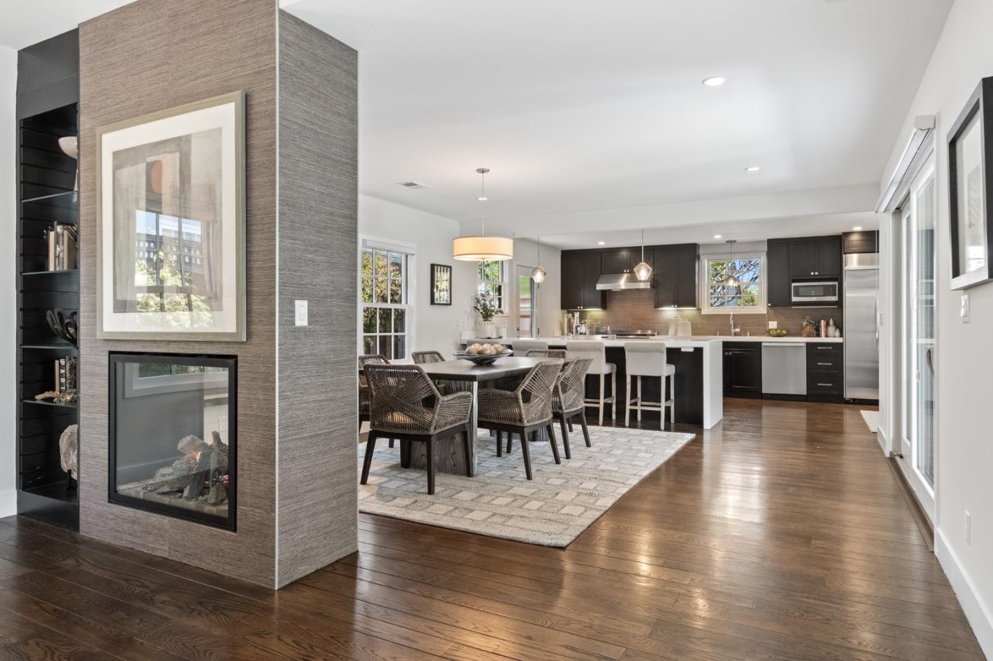 Detail Gallery Image 13 of 47 For 1625 Coronado Way, Burlingame,  CA 94010 - 3 Beds | 3 Baths