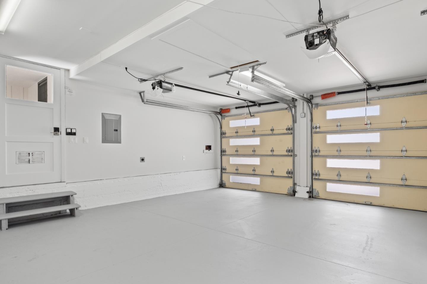 Detail Gallery Image 35 of 47 For 1625 Coronado Way, Burlingame,  CA 94010 - 3 Beds | 3 Baths