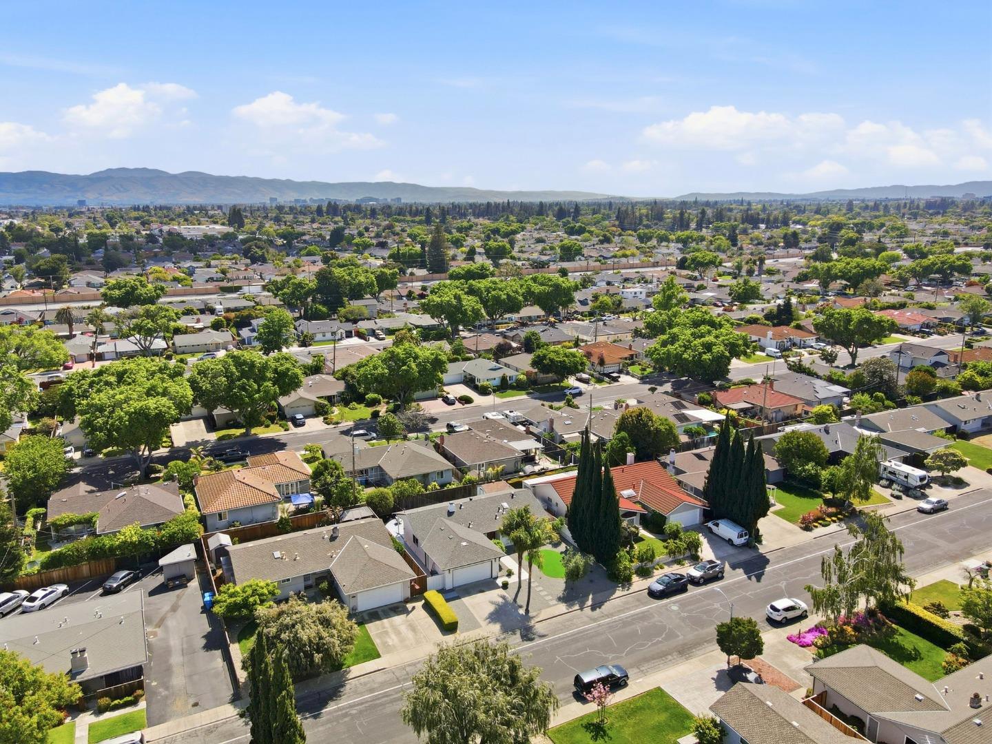 Detail Gallery Image 40 of 45 For 1355 Buchanan Dr, Santa Clara,  CA 95051 - 3 Beds | 2 Baths