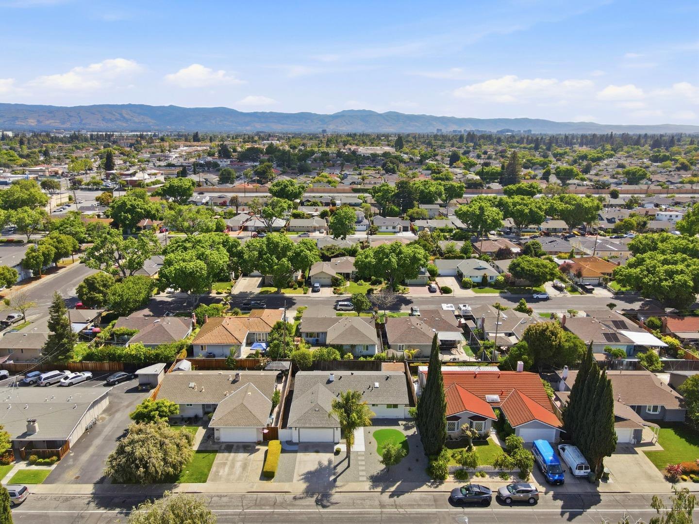 Detail Gallery Image 41 of 45 For 1355 Buchanan Dr, Santa Clara,  CA 95051 - 3 Beds | 2 Baths
