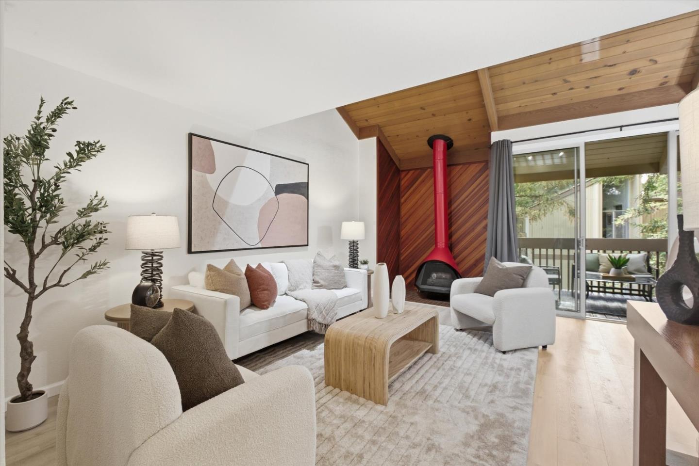 Detail Gallery Image 6 of 20 For 505 Cypress Point Dr #263,  Mountain View,  CA 94043 - 1 Beds | 1 Baths