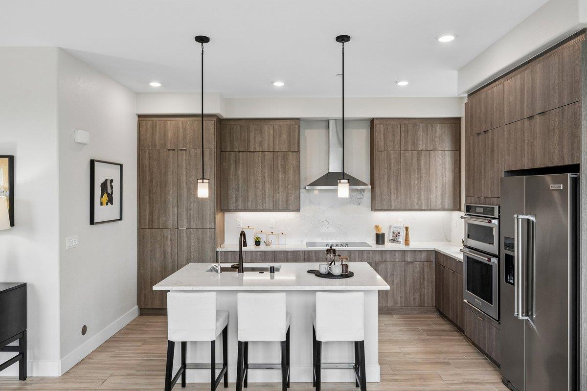 Detail Gallery Image 20 of 58 For 181 Waters Park Cir, San Mateo,  CA 94403 - 4 Beds | 3/1 Baths