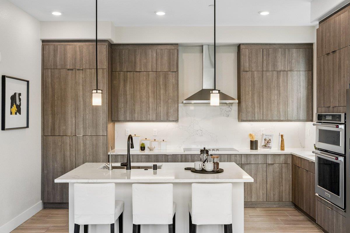 Detail Gallery Image 26 of 58 For 181 Waters Park Cir, San Mateo,  CA 94403 - 4 Beds | 3/1 Baths