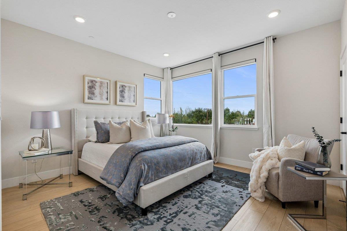 Detail Gallery Image 30 of 58 For 181 Waters Park Cir, San Mateo,  CA 94403 - 4 Beds | 3/1 Baths