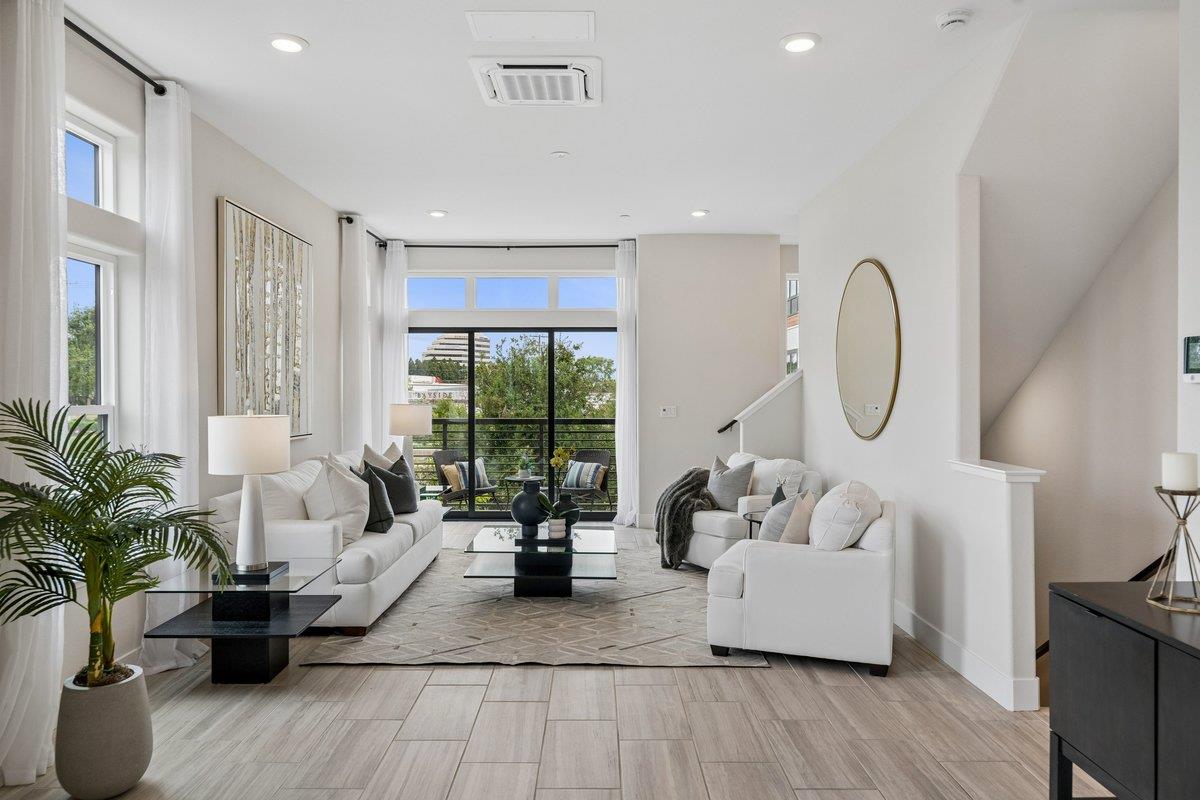 Detail Gallery Image 4 of 58 For 181 Waters Park Cir, San Mateo,  CA 94403 - 4 Beds | 3/1 Baths