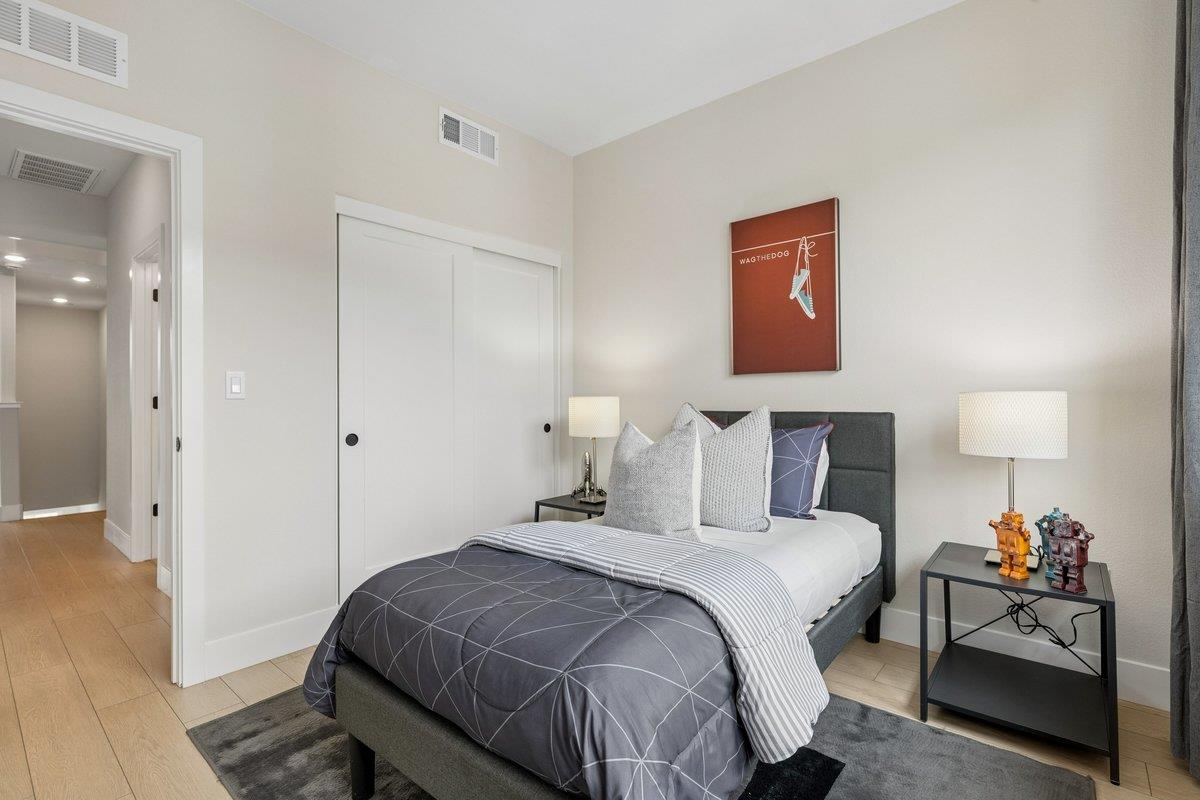 Detail Gallery Image 42 of 58 For 181 Waters Park Cir, San Mateo,  CA 94403 - 4 Beds | 3/1 Baths