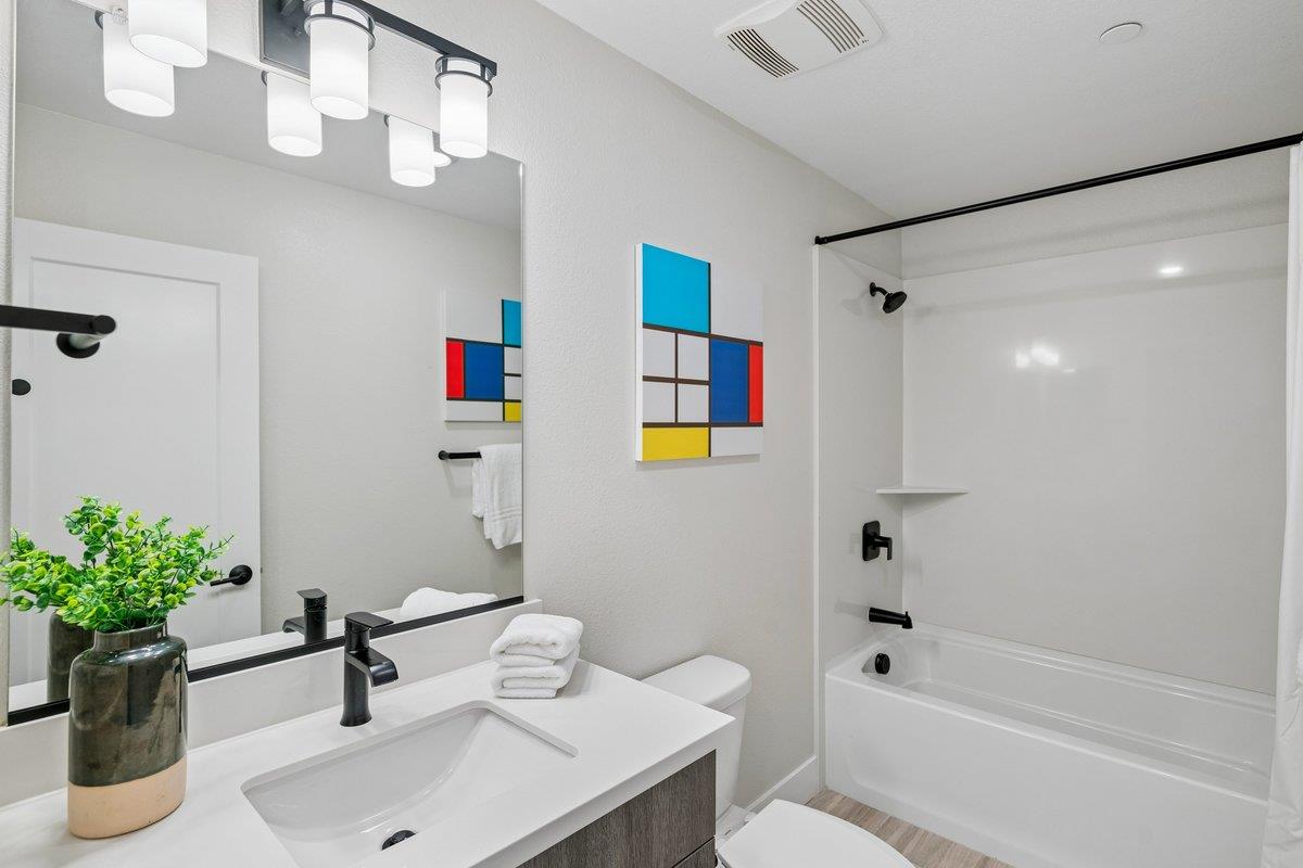 Detail Gallery Image 45 of 58 For 181 Waters Park Cir, San Mateo,  CA 94403 - 4 Beds | 3/1 Baths