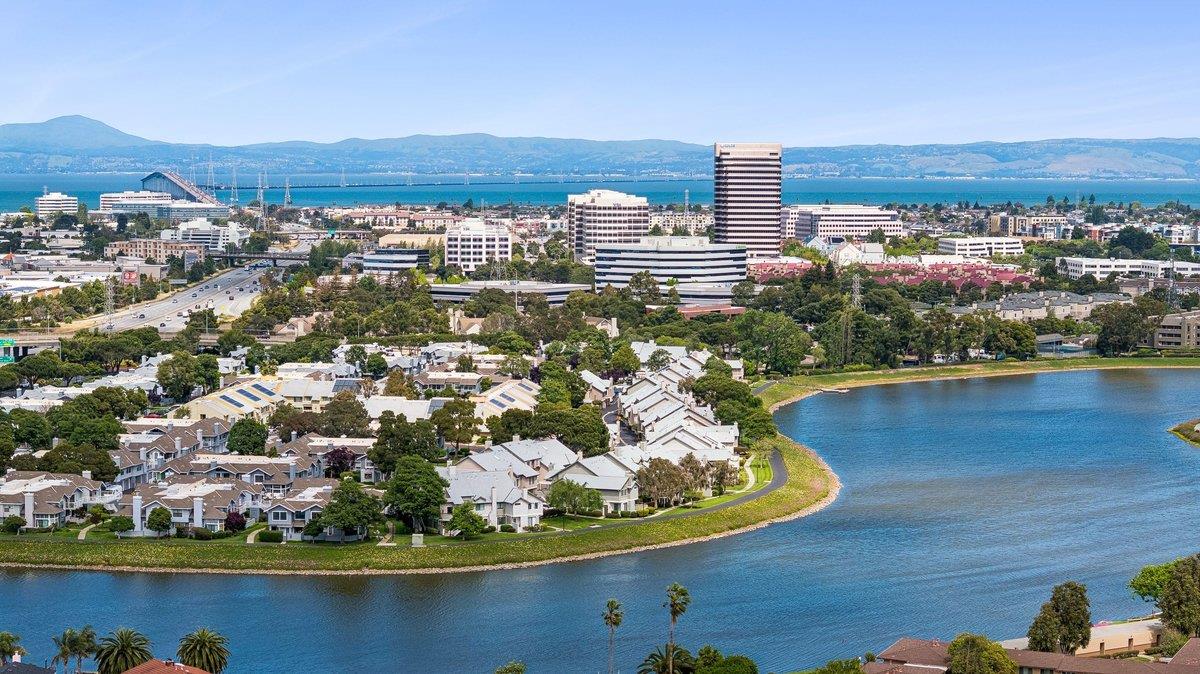 Detail Gallery Image 53 of 58 For 181 Waters Park Cir, San Mateo,  CA 94403 - 4 Beds | 3/1 Baths