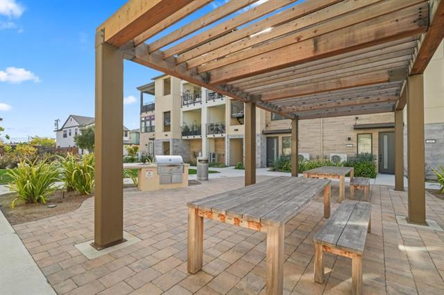 Detail Gallery Image 54 of 58 For 181 Waters Park Cir, San Mateo,  CA 94403 - 4 Beds | 3/1 Baths