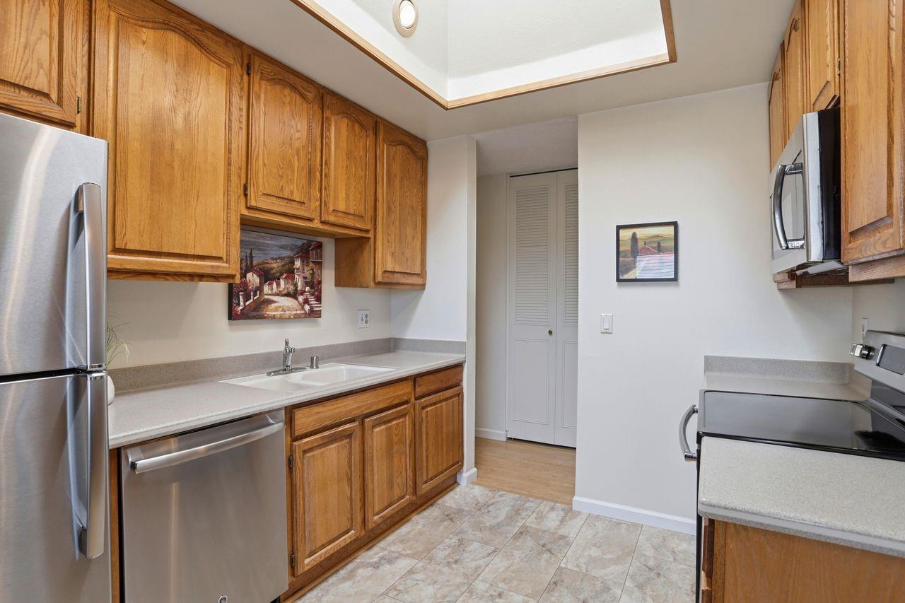 Detail Gallery Image 11 of 36 For 3041 Mauna Loa Ct, San Jose,  CA 95132 - 3 Beds | 2 Baths
