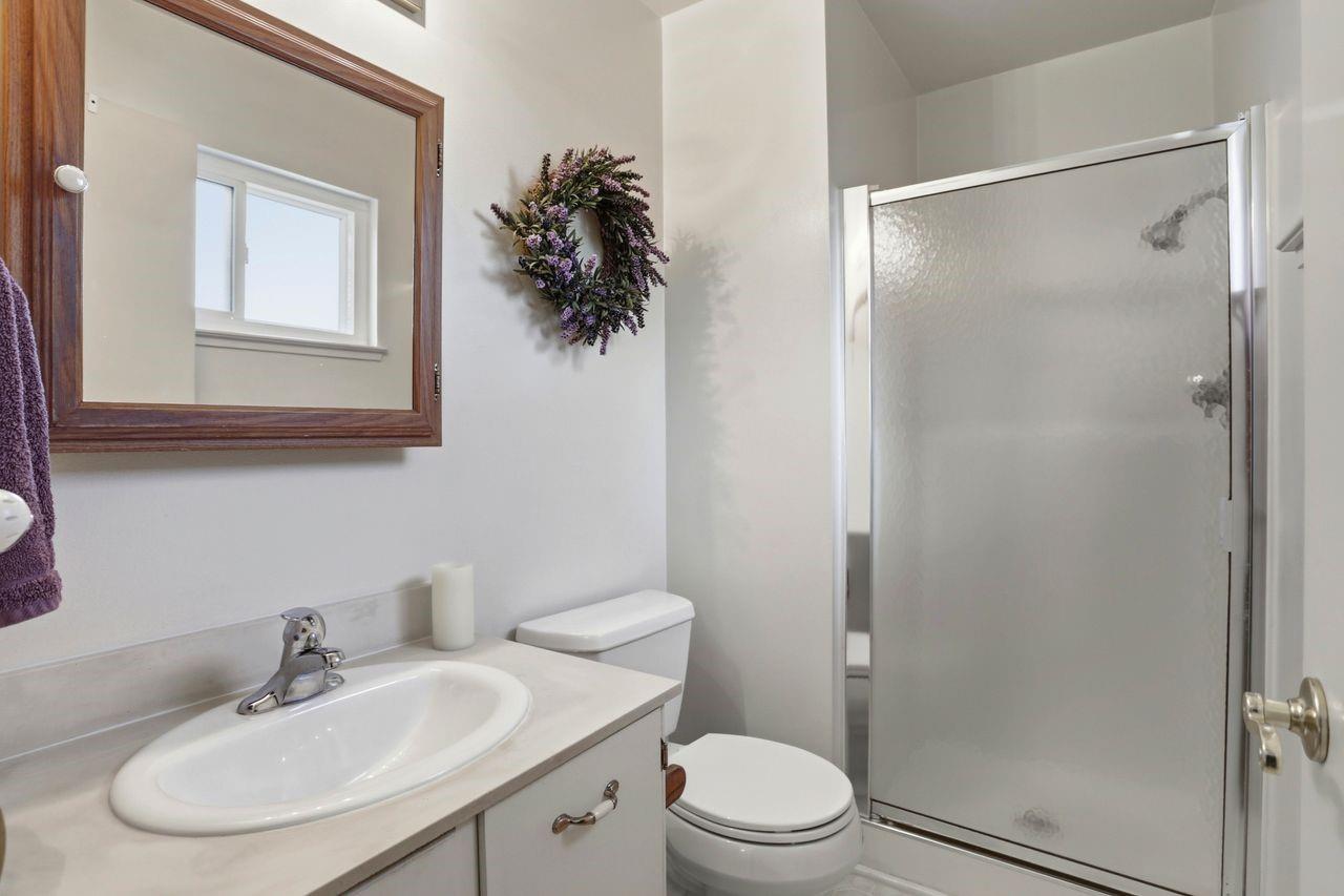 Detail Gallery Image 23 of 36 For 3041 Mauna Loa Ct, San Jose,  CA 95132 - 3 Beds | 2 Baths