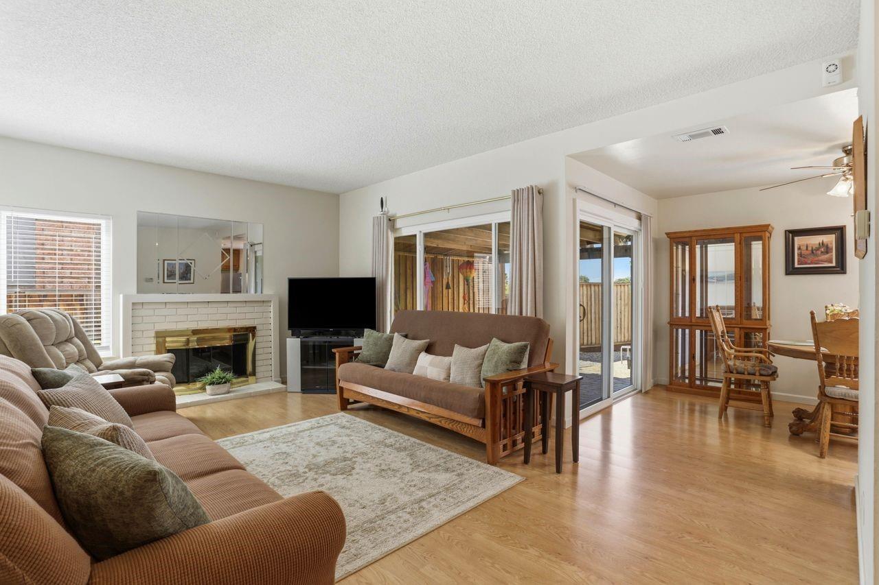 Detail Gallery Image 6 of 36 For 3041 Mauna Loa Ct, San Jose,  CA 95132 - 3 Beds | 2 Baths