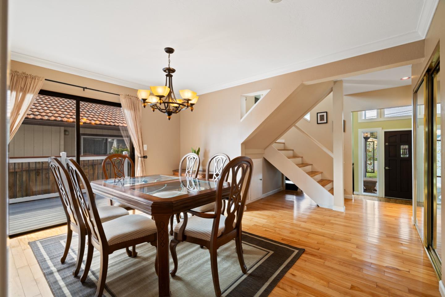 Detail Gallery Image 21 of 46 For 256 6th St, Montara,  CA 94037 - 4 Beds | 2/1 Baths