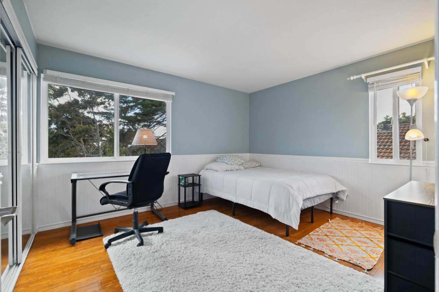 Detail Gallery Image 25 of 46 For 256 6th St, Montara,  CA 94037 - 4 Beds | 2/1 Baths